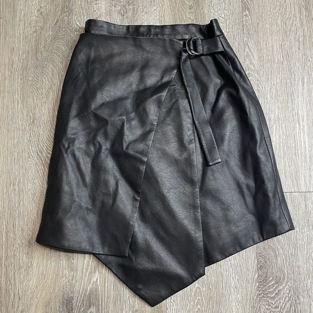 BCBGMaxazria Yulissa Asymmetrical Faux Leather Black Skirt Size XS